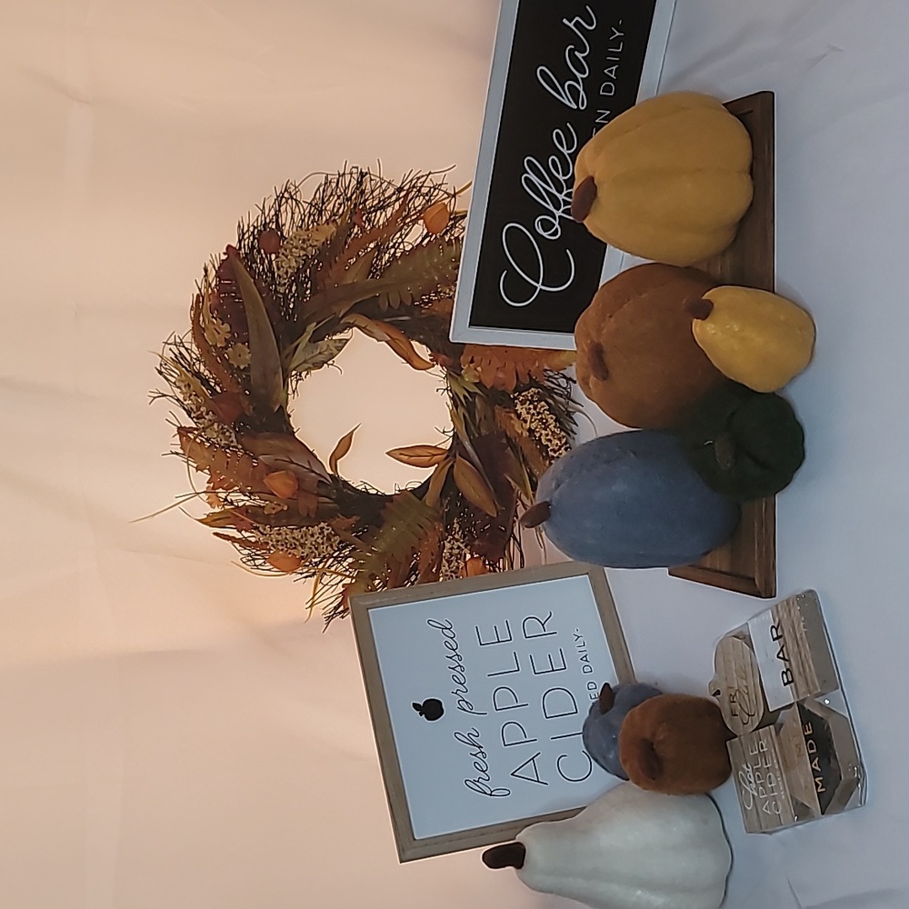 New 7 pieces Bundle Season Decor